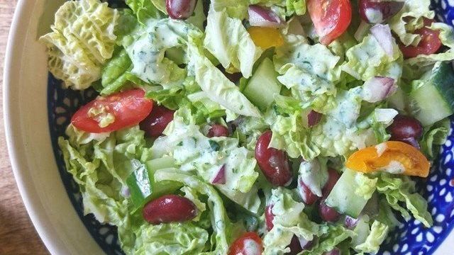 Лучшие рецепты салатов с красной консервированной фасолью