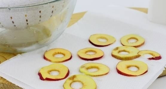 Сушка яблок в микроволновке пошаговый рецепт с