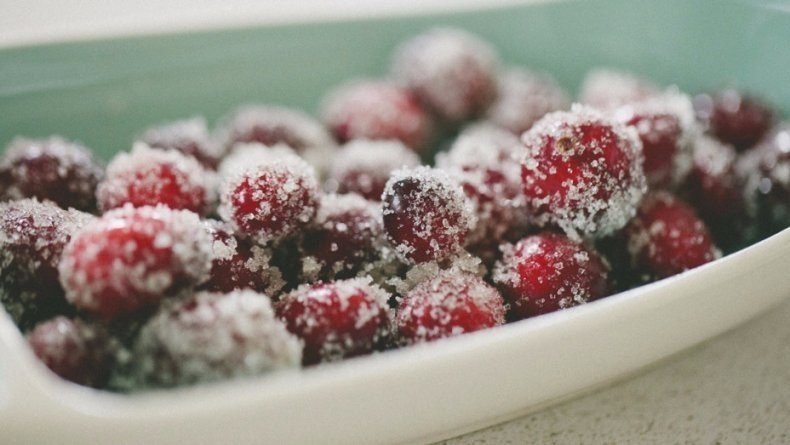 Замороженные ягоды в карамели